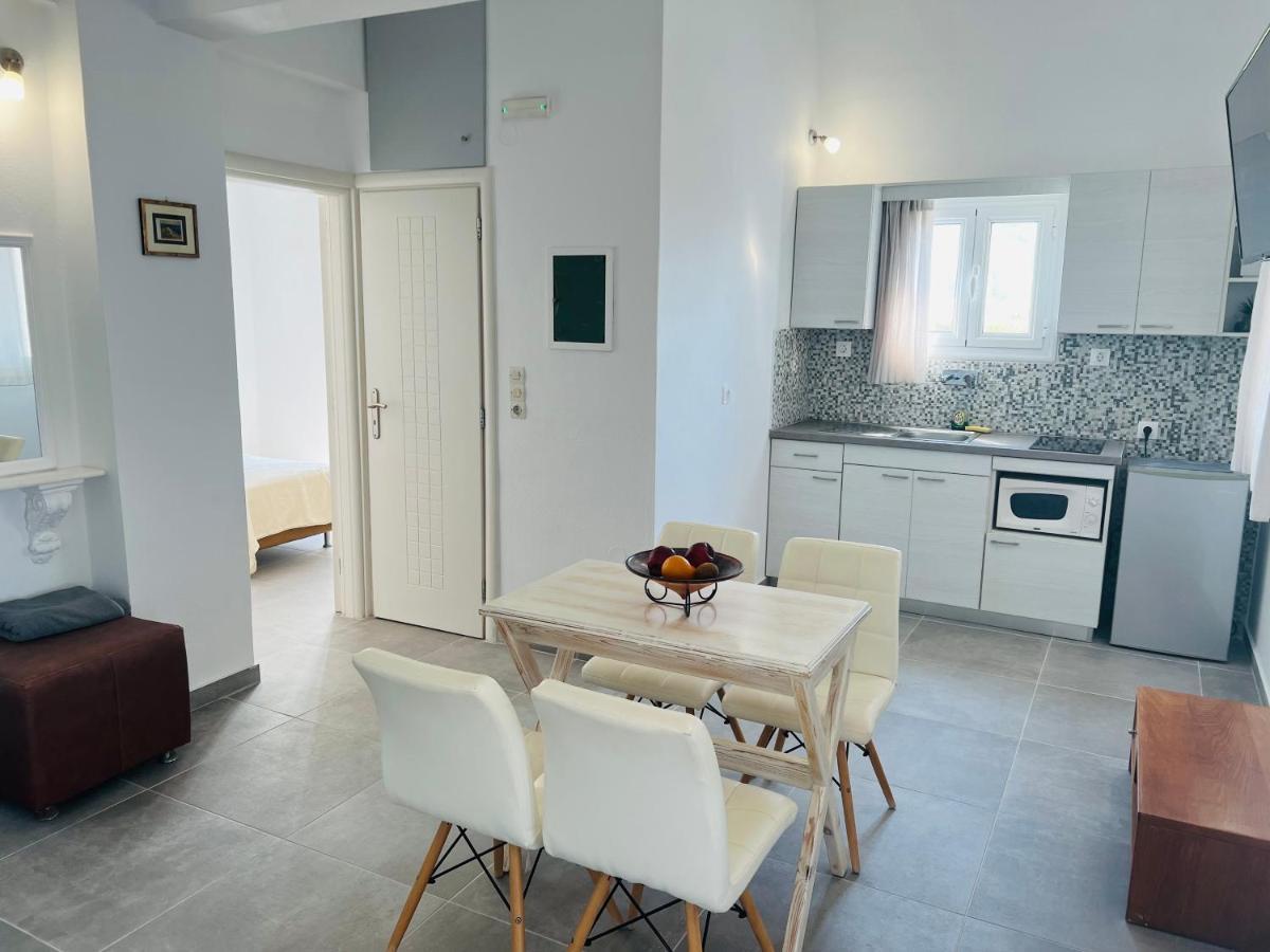 Arapiou Apartments Perivolos Zewnętrze zdjęcie